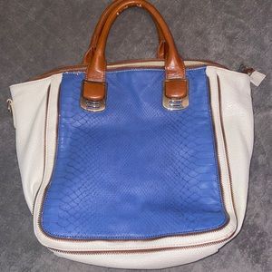 Steve Madden Blue and White Purse